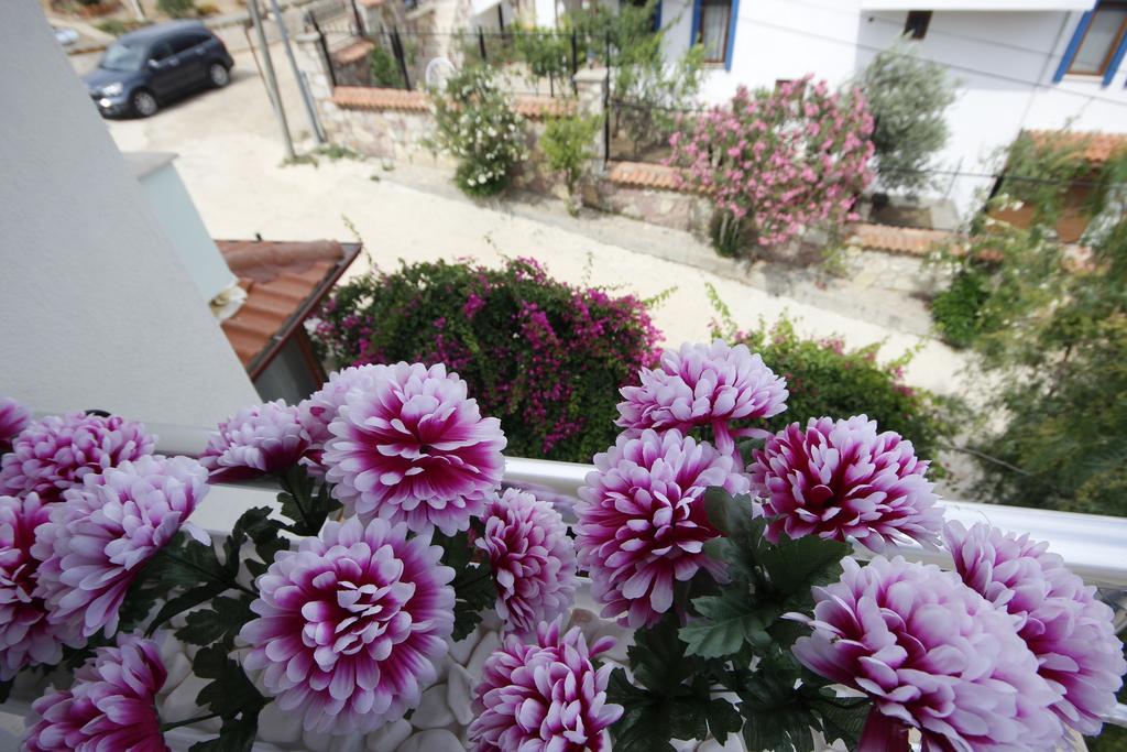 Begonvils Apart Datca Bagian luar foto